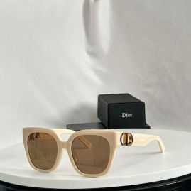 Picture of Dior Sunglasses _SKUfw57302884fw